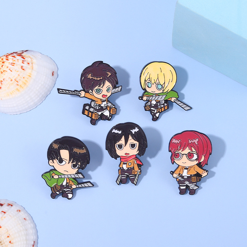 Eren Chibi Enamel Pins Custom  - Levi Jewelry & Watches Inc 评论和价格