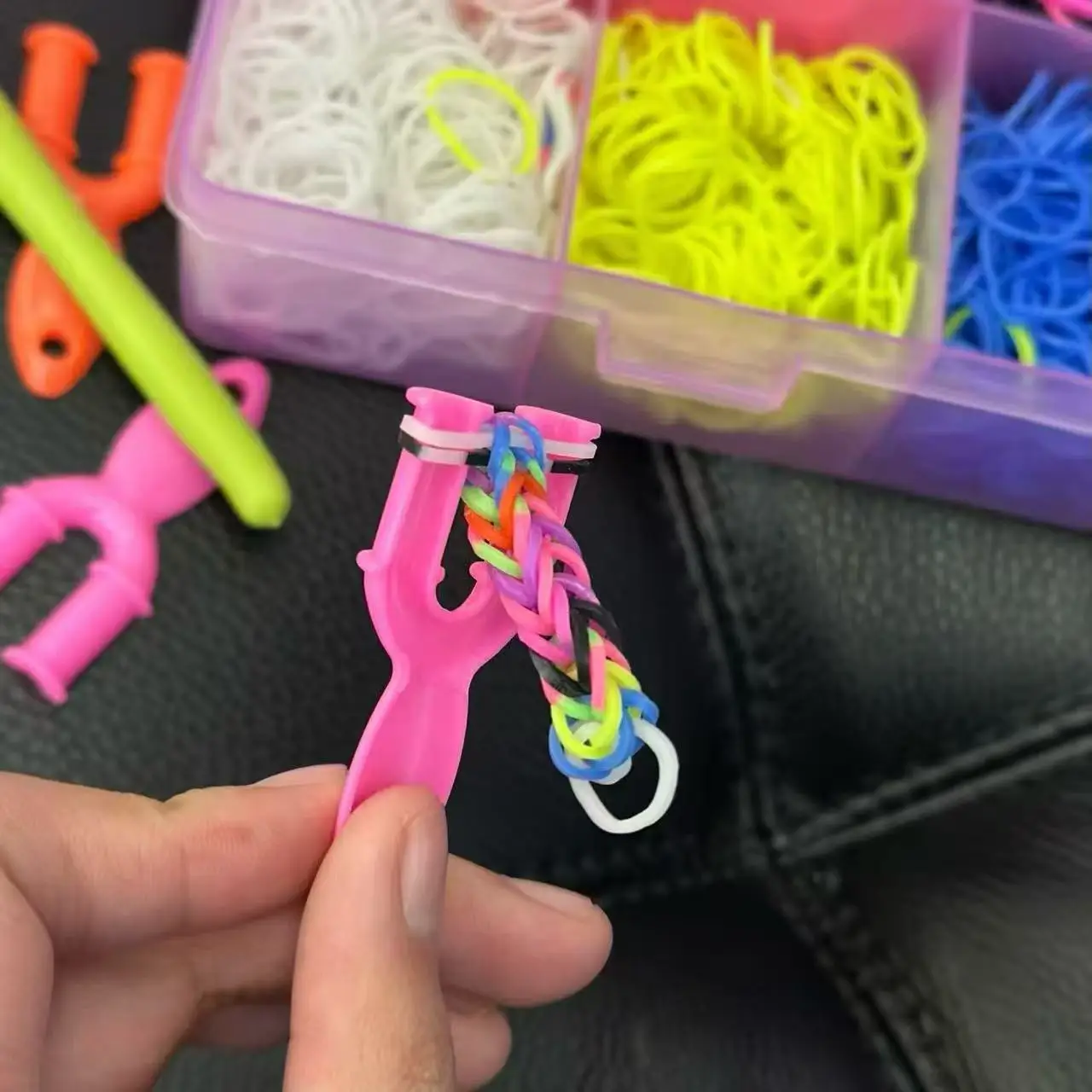 4800 Loom Bands Kit, Rubber Ba - Charm Bracelet Beads 评论和价格