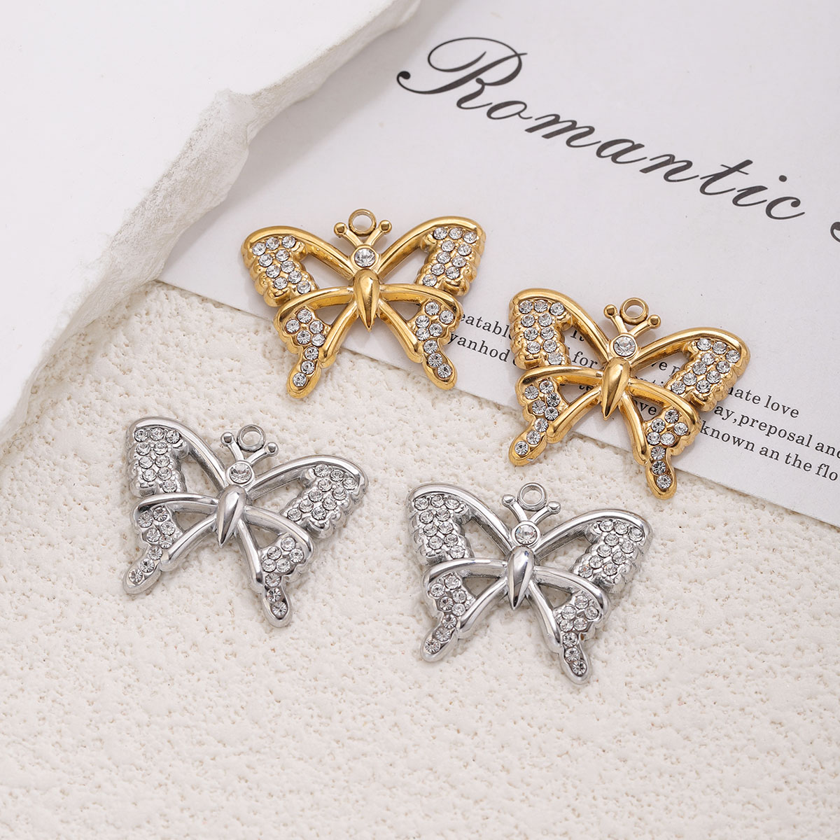 1/3Pcs Hollow Butterfly Charms - Butterfly Pendant Necklace 评论和价格