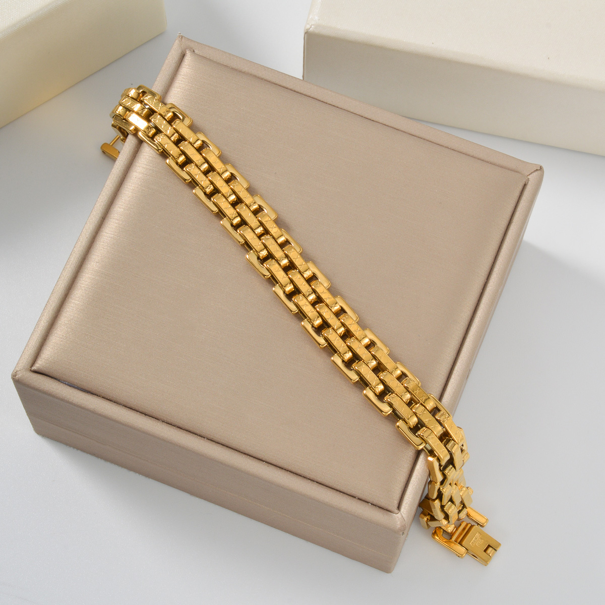 Retro Watch Band Link Bracelet - Unique Jewelry Watches 评论和价格