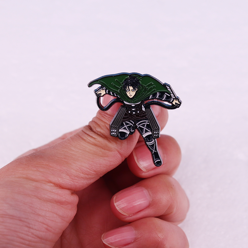 Blood Anime Attack on Titan En - Levi Jewelry & Watches Inc 评论和价格